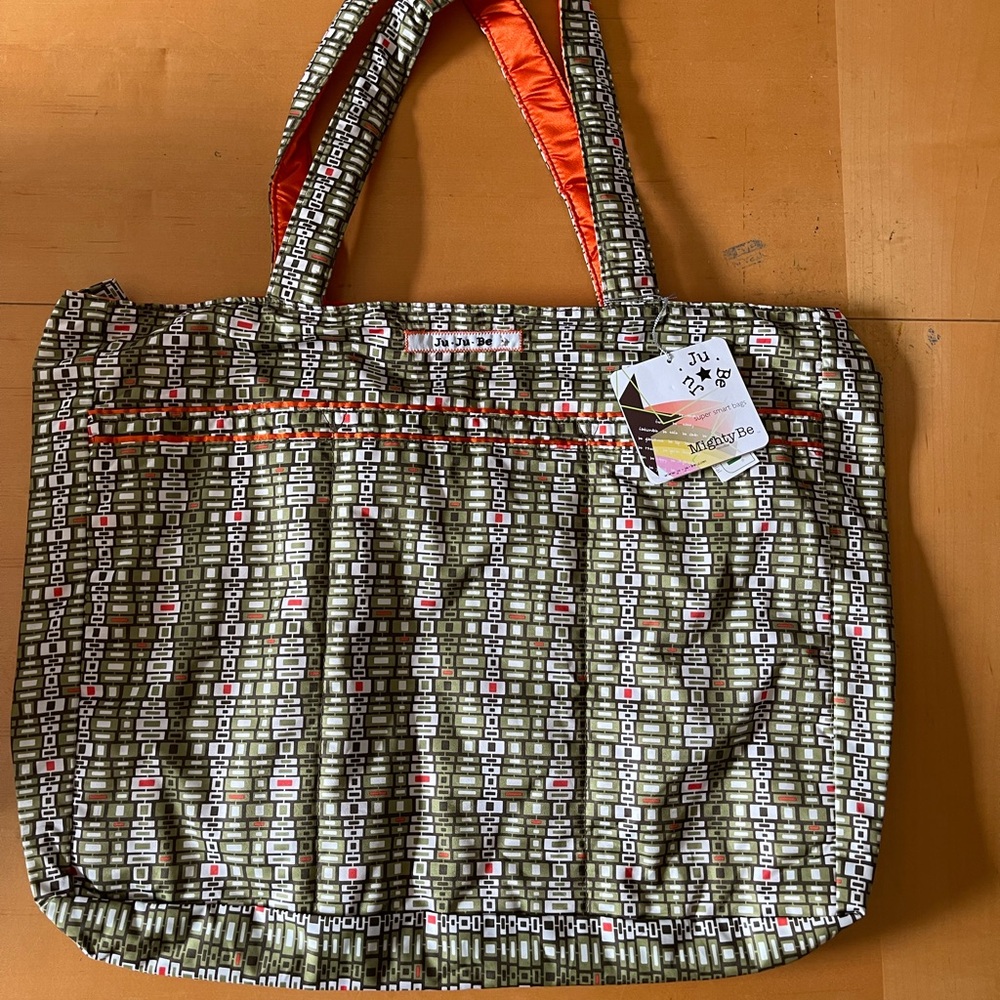 JuJuBe - Mighty Be - NWOT